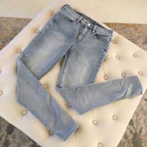 Super Stretch American Eagle Jeans